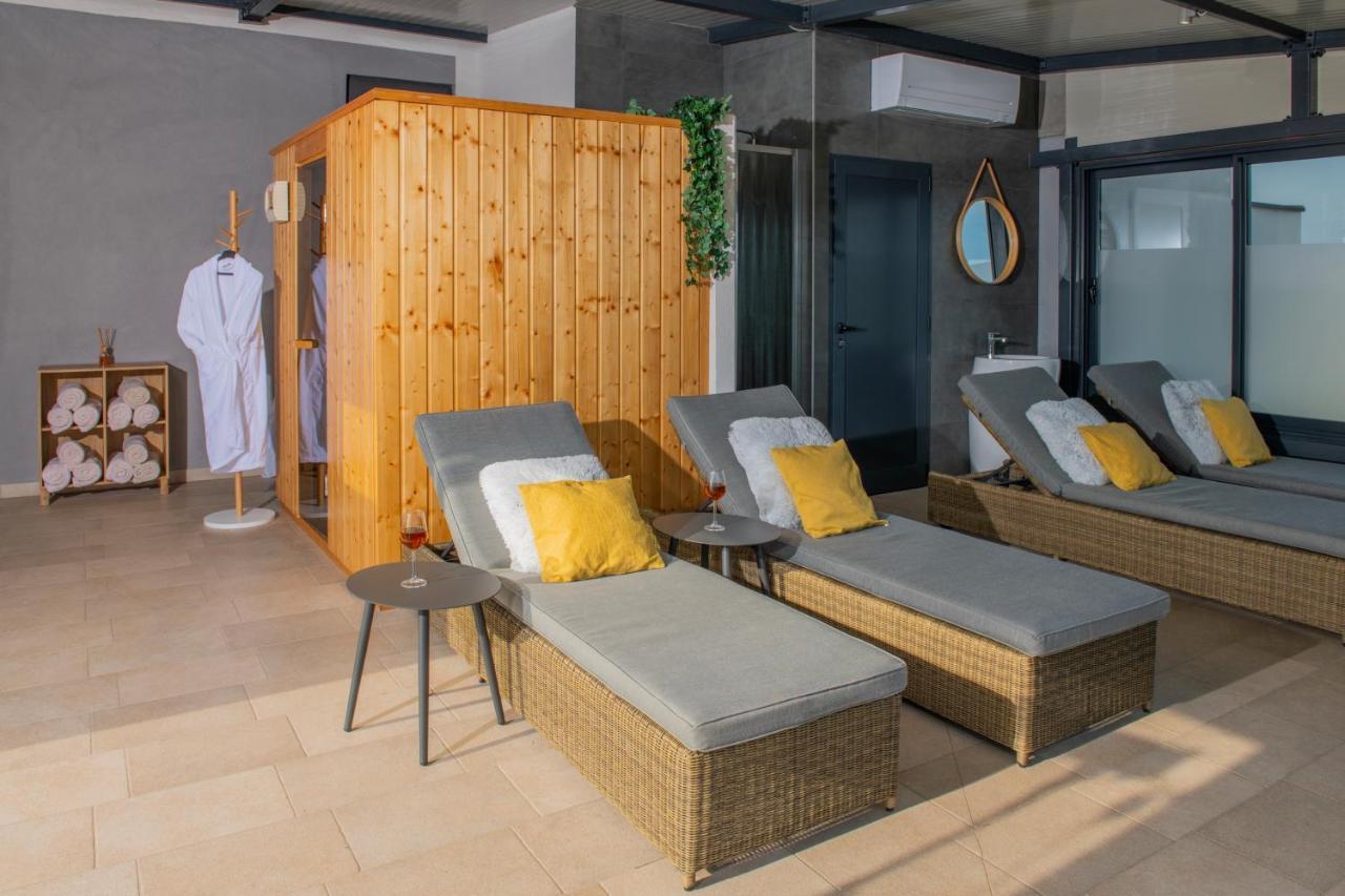 Aparthotel Punta Blu - Pool & Spa Премантура Экстерьер фото